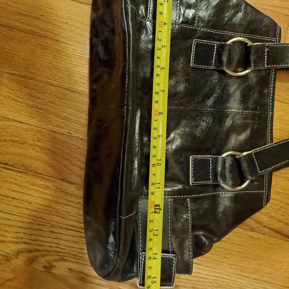 Kenneth Cole handbag - Picture 8 of 9